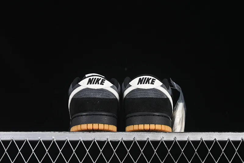All categories Nk SB Dunk series Nk SB Dunk Low low-top sneakers Nike Dunk Low black and gray color low-top casual sneakers HQ1931-001